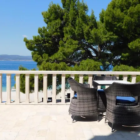 Plavi Val Apartment *