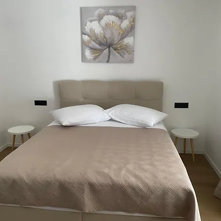Apartment Plavi Val Baška Voda